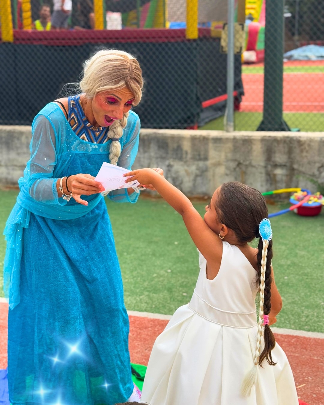 Image hover effect image